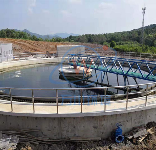 WBZG半橋周邊傳動刮泥機(jī)